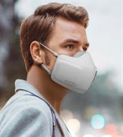 Μάσκα με μπαταρία επιδιώκει να καταπολεμήσει Covid και... θαμπά γυαλιά 